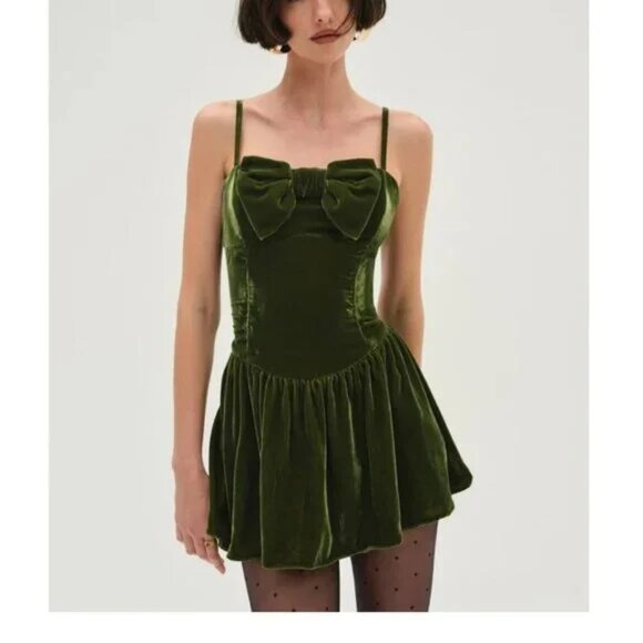 NWT FOR LOVE AND LEMONS MARTINI GREEN VELVET MINI DRESS WITH BOW SIZE XS - Picture 1 of 8